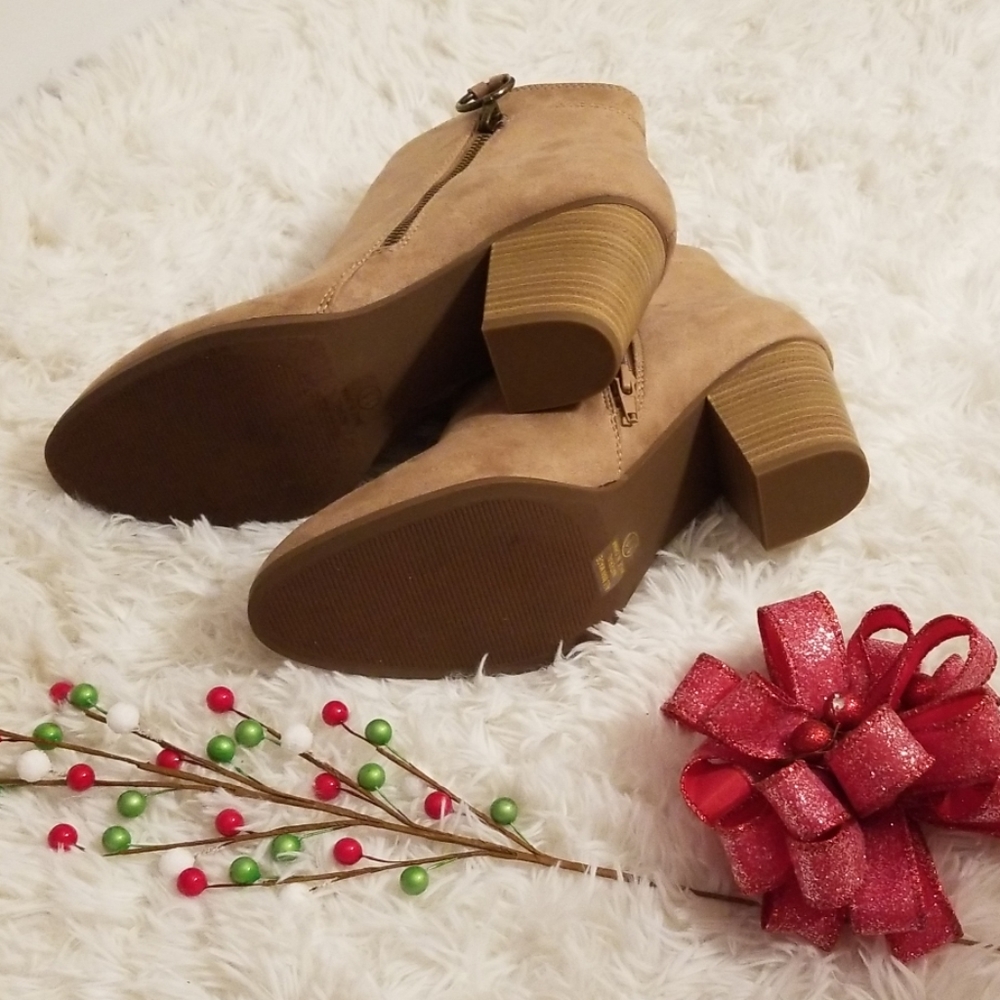 Zipper Beige Faux Suede Heel Ankle Bootie - Picture 3 of 5